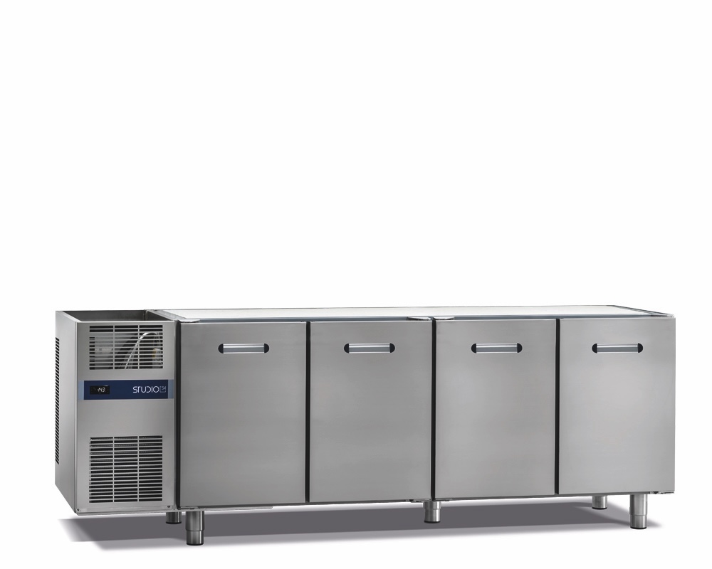 BASIC LINE 4-DOOR REFRIGERATED COUNTER FOR CATERING, 0/+8°C
