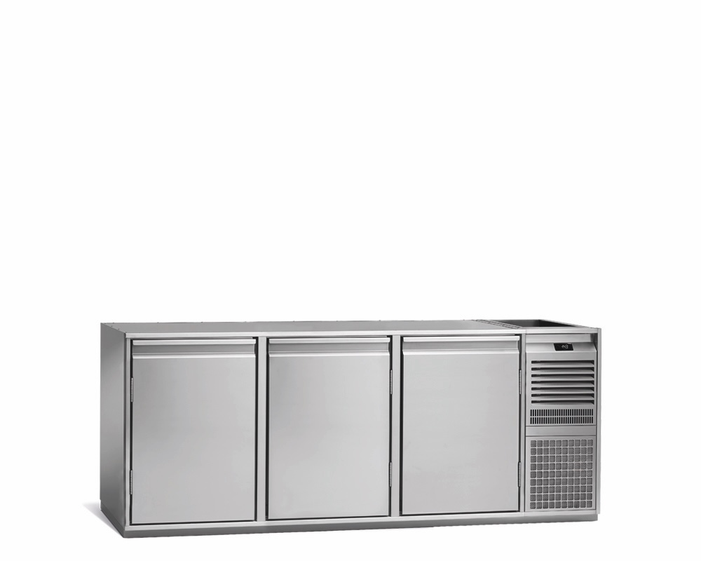 3-DOOR REFRIGERATED BEVERAGE COUNTER, 580mm DEPTH