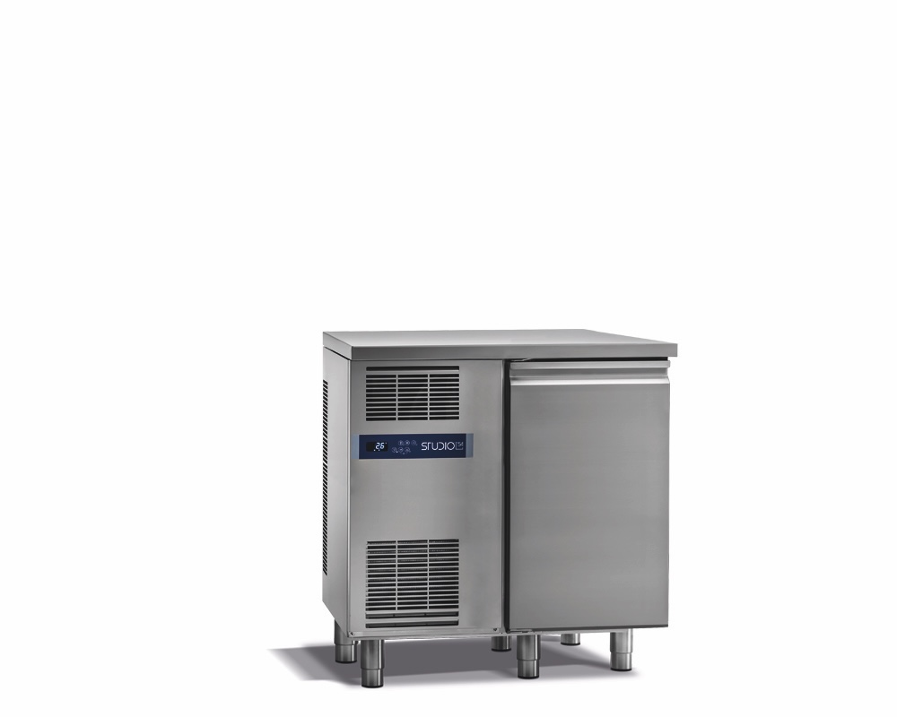 TOP LINE 1-DOOR REFRIGERATED COUNTER FOR CATERING, 0/+8°C