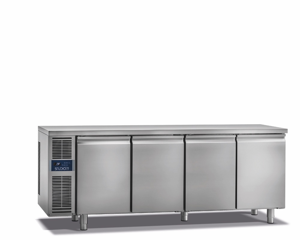 TOP LINE 4-DOOR REFRIGERATED COUNTER FOR CATERING, -18°/-22°C