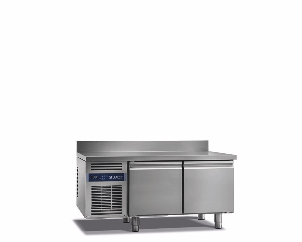 TOP LINE 2-DOOR FREEZER COUNTER FOR CATERING, -18°C/-22°C