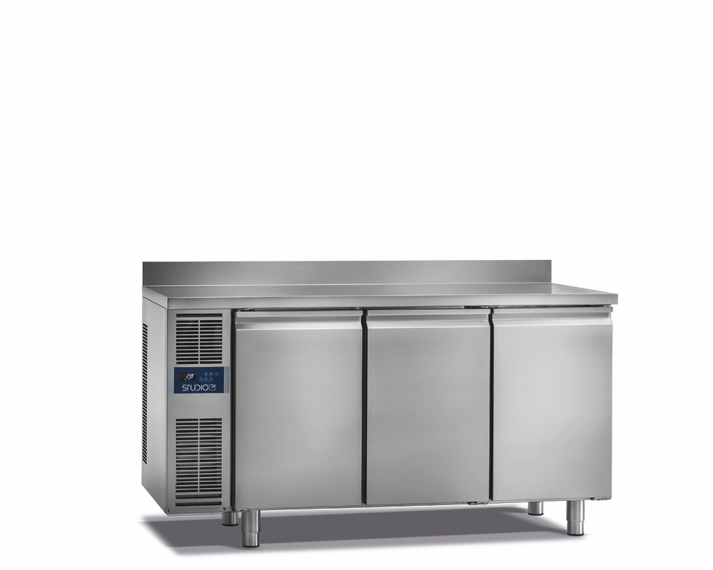 TOP LINE 3-DOOR REFRIGERATED COUNTER FOR PASTRY, 0/+8°C