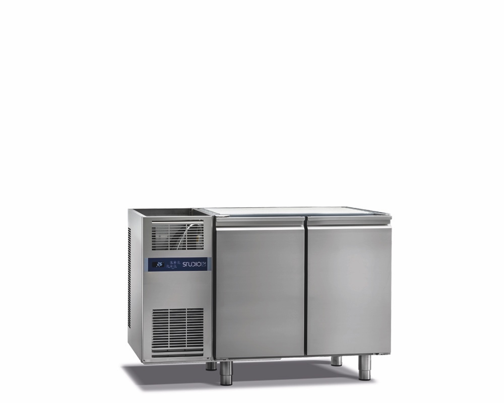 TOP LINE 2-DOOR REFRIGERATED COUNTER FOR CATERING, 0/+8°C