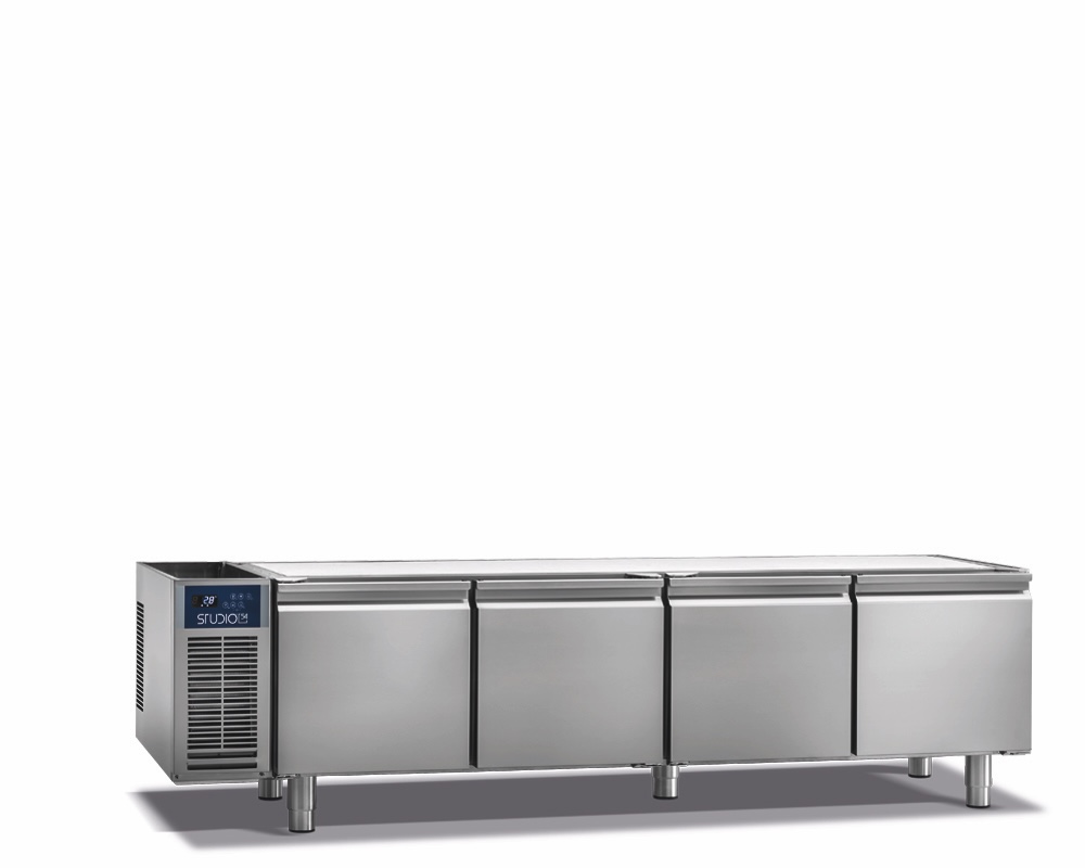 TOP LINE 4-DOOR REFRIGERATED COUNTER FOR CATERING, 0/+8°C